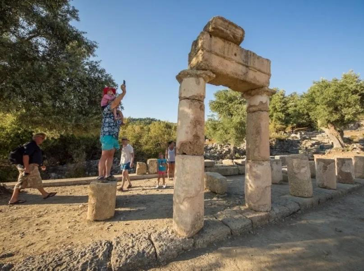 Köyceğiz Ege Villa Holiday. Kaunos Ancient City Activity